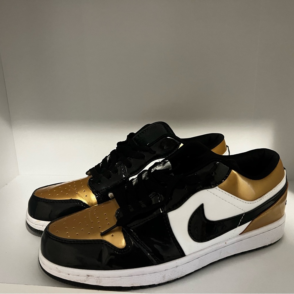 Jordan 1